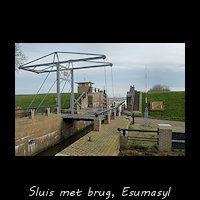 Sluis met brug bij Esumasyl