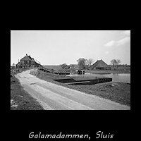 Galamadammen met brug en oude Schutsluis